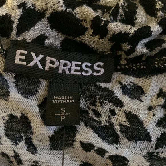 EXPRESS NEW w TAGS Draped Cowl Neck at Back - Picture 6 of 7